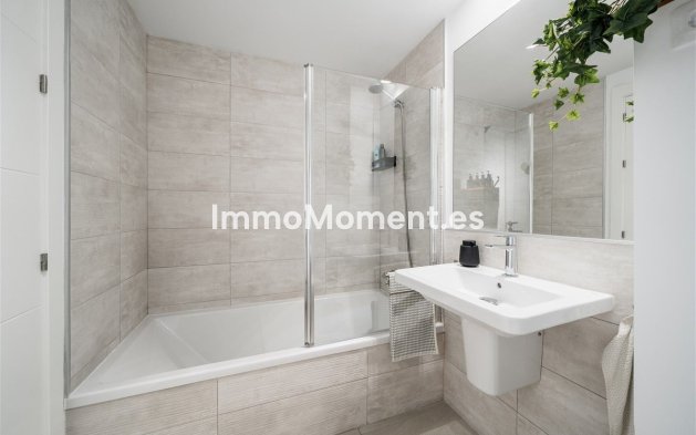 Wiederverkauf - Wohnung - Manilva - Manilva Centro