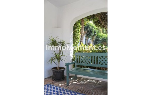 Resale - Apartment - Marbella - Puerto Banús