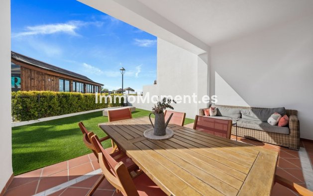 Resale - Apartment - Benahavís - Benahavís Centro