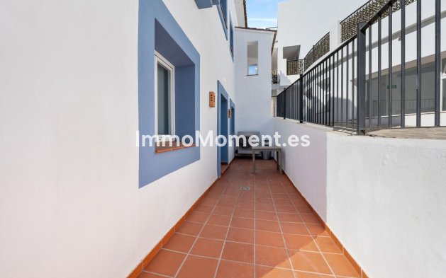 Resale - Apartment - Benahavís - Benahavís Centro