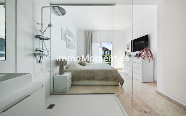 Resale - Apartment - Benahavís - Benahavís Centro