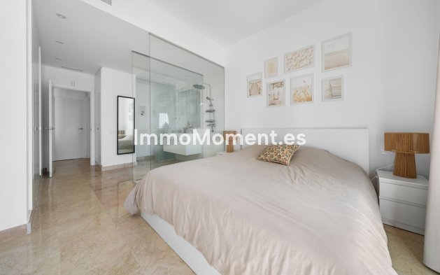 Resale - Apartment - Benahavís - Benahavís Centro