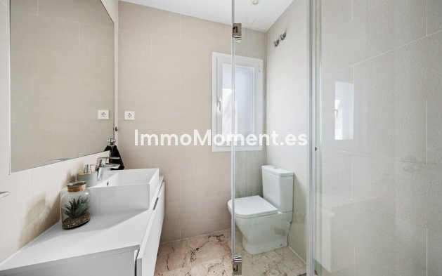 Resale - Apartment - Benahavís - Benahavís Centro