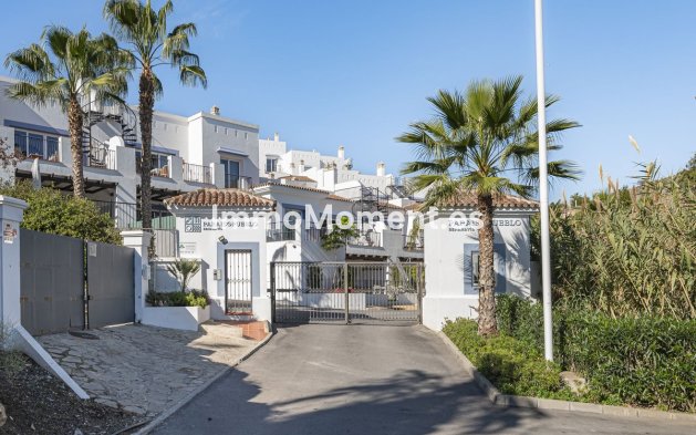 Resale - Apartment - Benahavís - Benahavís Centro