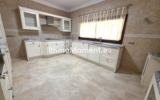 Bestaande woning - Villa - Marbella - Hacienda Las Chapas