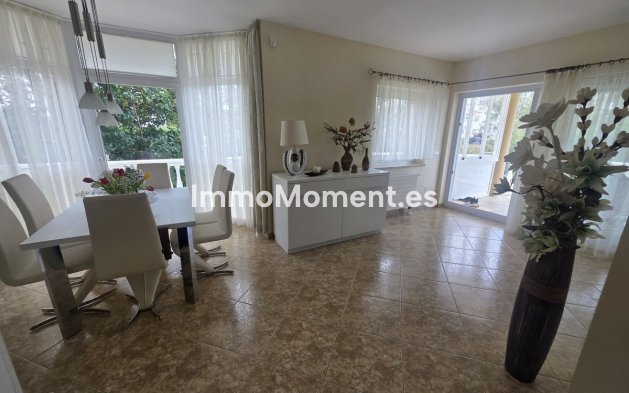 Resale - Villa - Mijas - Calahonda