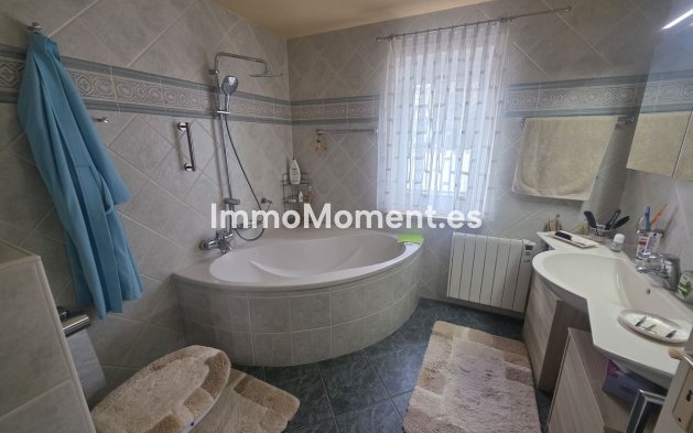 Resale - Villa - Mijas - Calahonda