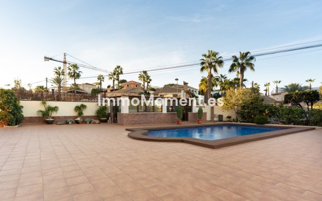 Reventa - Villa - Orihuela - Los Balcones