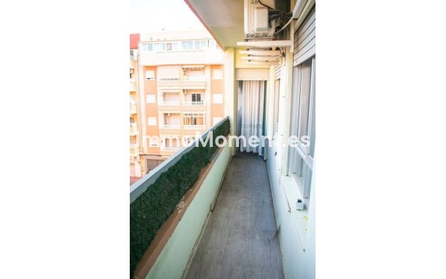 Revente - Appartement - Torrevieja - Torrevieja Centro