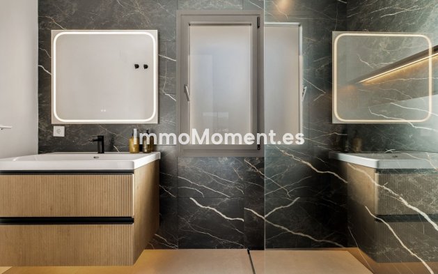 Revente - Appartement - Marbella - Nueva Andalucía