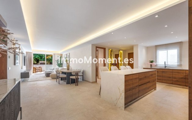 Revente - Appartement - Marbella - Nueva Andalucía