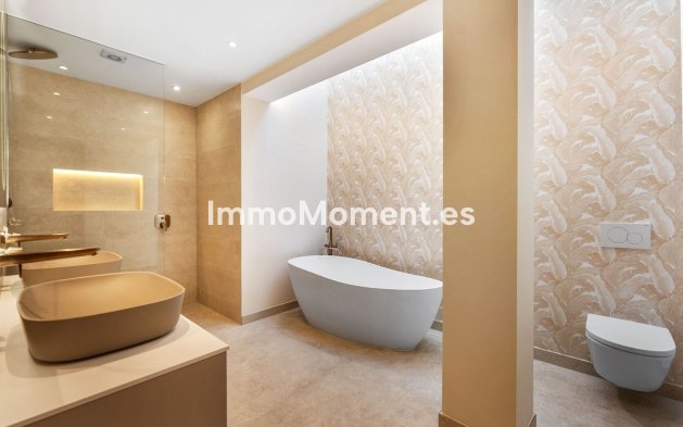 Revente - Appartement - Marbella - Nueva Andalucía