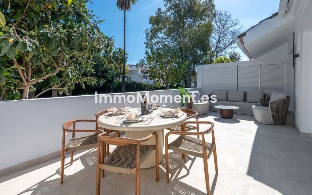 Revente - Appartement - Marbella - Nueva Andalucía