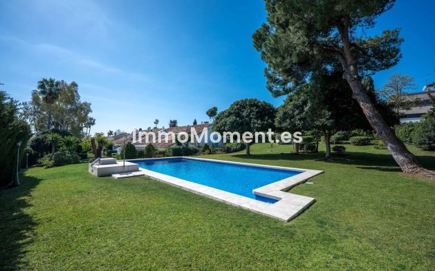 Revente - Appartement - Marbella - Nueva Andalucía