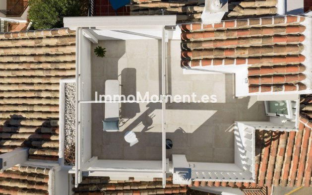Resale - Apartment - Mijas - Calahonda