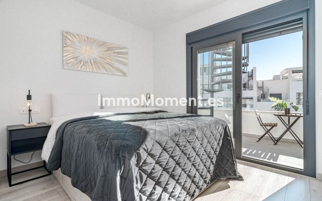 Wiederverkauf - Wohnung - Estepona  - Estepona Centro