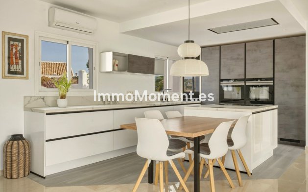 Resale - Villa - Mijas - Mijas Centro