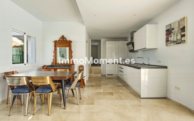 Resale - Villa - Mijas - Mijas Centro