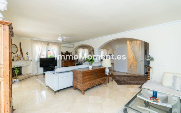 Resale - Villa - Mijas - Torrenueva
