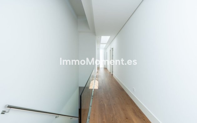 Revente - Villa - Marbella - Marbesa