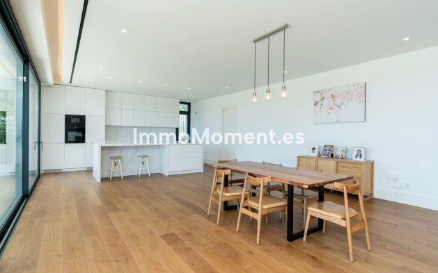 Revente - Villa - Marbella - Marbesa