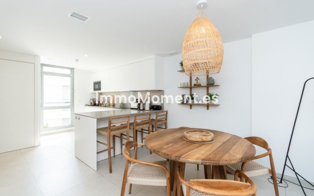 Wiederverkauf - Wohnung - Marbella - Elviria