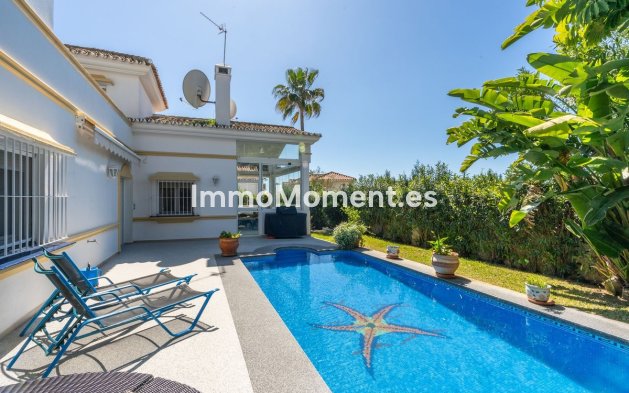 Resale - Villa - Marbella - Marbesa