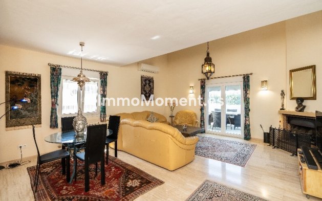 Resale - Villa - Marbella - Marbesa