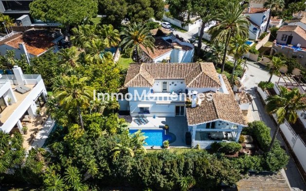 Resale - Villa - Marbella - Marbesa