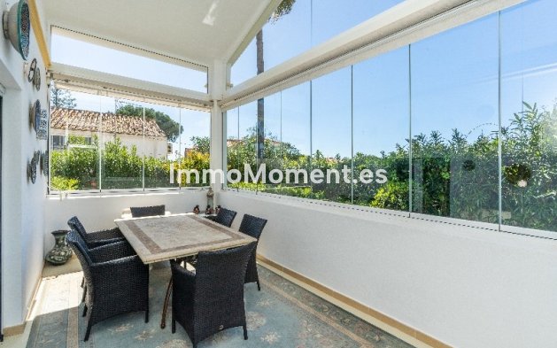 Resale - Villa - Marbella - Marbesa