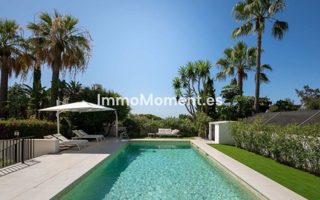 Resale - Villa - Marbella - Marbesa