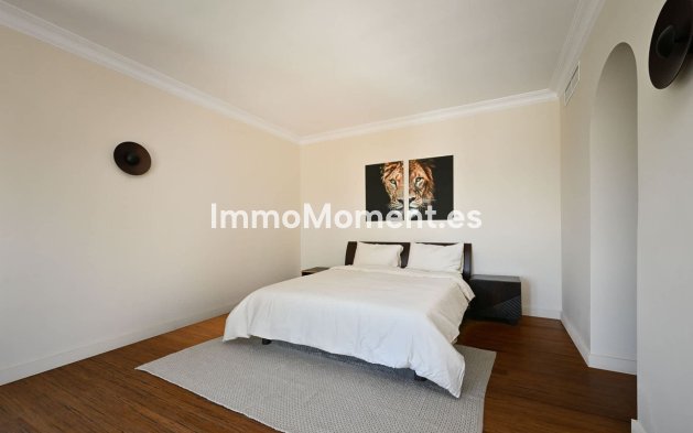 Resale - Villa - Marbella - Marbesa