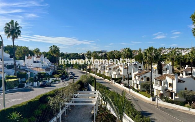 Resale - Villa - Orihuela - Villamartin