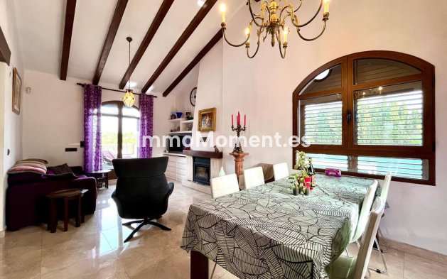 Resale - Villa - Orihuela - Villamartin