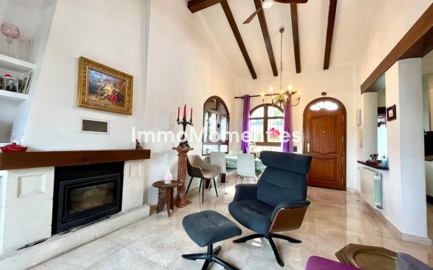 Resale - Villa - Orihuela - Villamartin