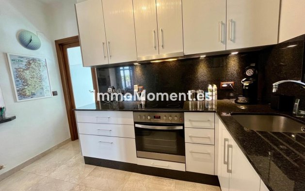 Resale - Villa - Orihuela - Villamartin