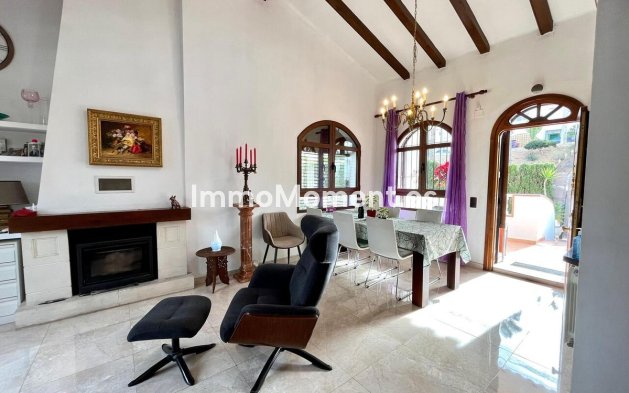 Resale - Villa - Orihuela - Villamartin