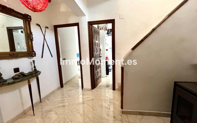 Resale - Villa - Orihuela - Villamartin