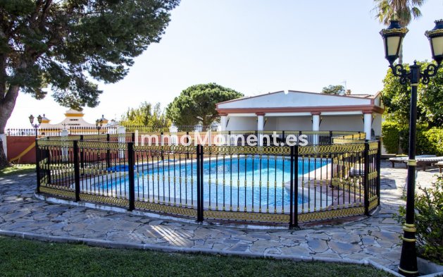 Wiederverkauf - Villa - Estepona  - Estepona Centro