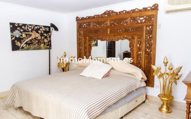 Wiederverkauf - Villa - Estepona  - Estepona Centro