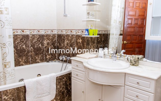 Wiederverkauf - Villa - Estepona  - Estepona Centro