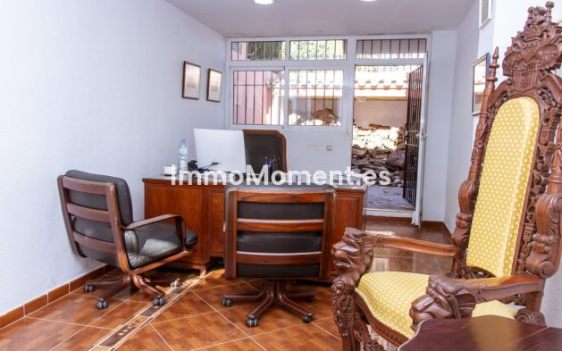 Wiederverkauf - Villa - Estepona  - Estepona Centro