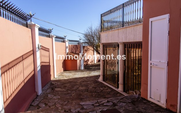 Wiederverkauf - Villa - Estepona  - Estepona Centro