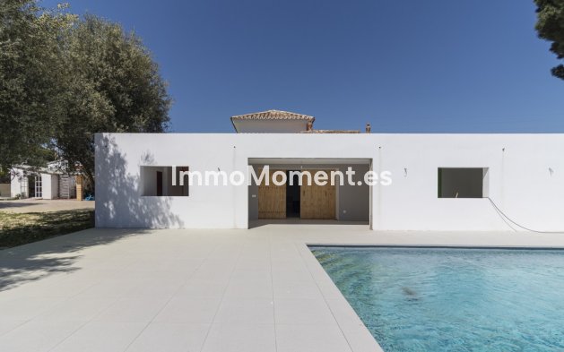 Reventa - Villa - Marbella - Marbella Centro