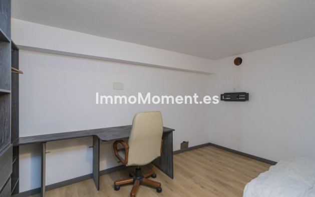 Reventa - Villa - Marbella - Marbella Centro
