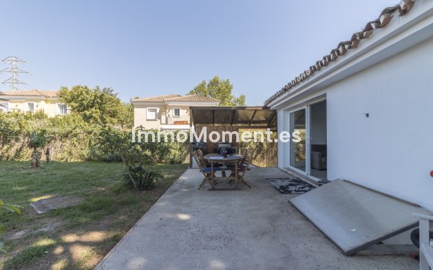 Reventa - Villa - Marbella - Marbella Centro