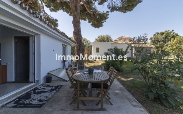 Reventa - Villa - Marbella - Marbella Centro