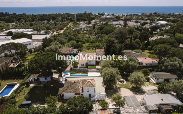 Reventa - Villa - Marbella - Marbella Centro