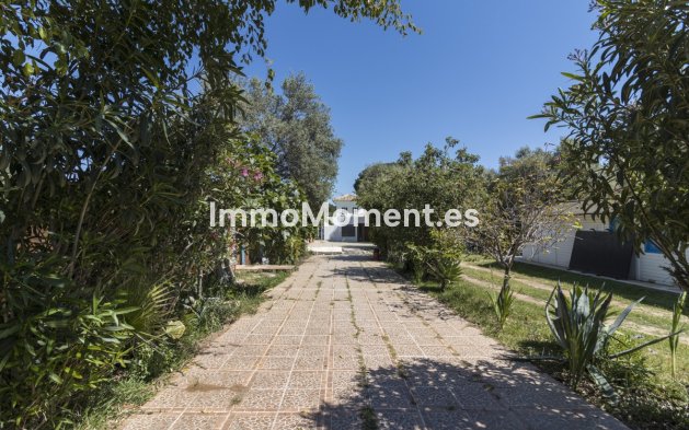 Reventa - Villa - Marbella - Marbella Centro