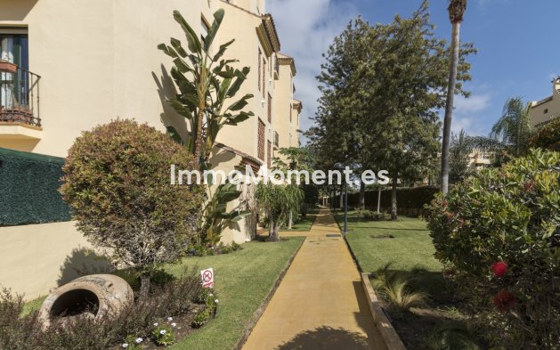 Bestaande woning - Appartement - Estepona  - Selwo